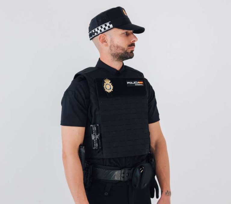 Chaleco antibalas, anti cuchillo y anti punzón para la policia.